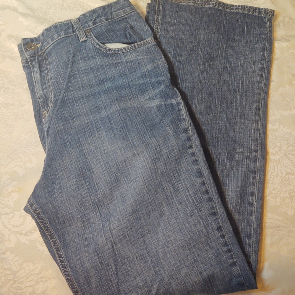 Calvin Klein relaxed boot women's jeans size 33/16